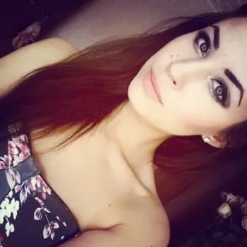 Profil de Arielle, 19 ans, Pute à Auvernaux (Essonne)