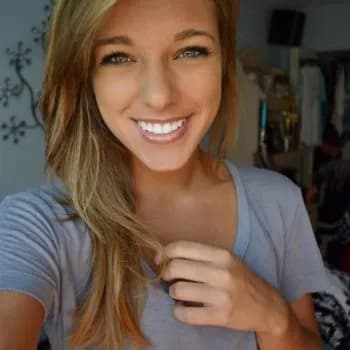 Profil de Djenna, 30 ans, Pute à Combles-en-Barrois (Meuse)