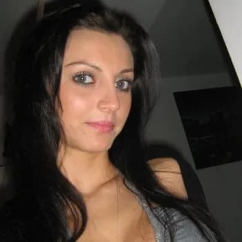 Profil de Ruth, 27 ans, Pute à Antras (Gers)