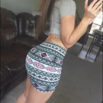 Profil de Syrine, 30 ans, Pute à Courgenay (Yonne)