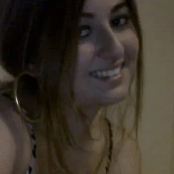 Profil de Cléophée, 20 ans, Pute à Beaumes-de-Venise (Vaucluse)