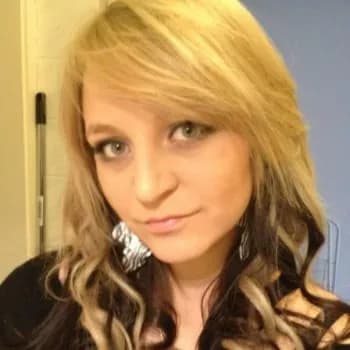 Profil de Jessica, 31 ans, Pute à Entre-Deux (La Réunion)