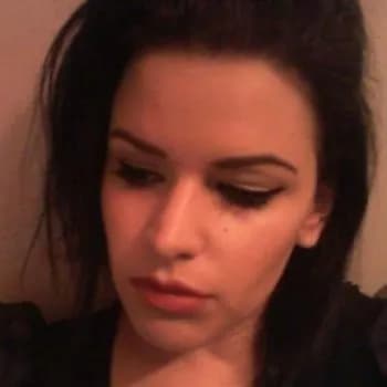 Agnès - Pute à Corcelles-en-Beaujolais Profil de Agnès, 21 ans, Pute à Corcelles-en-Beaujolais (Rhône)