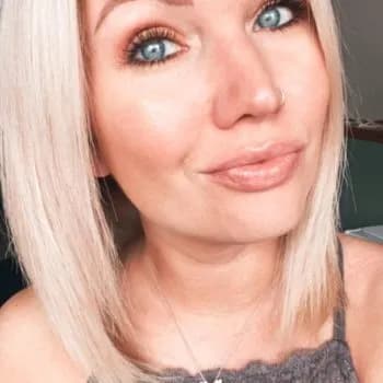 Profil de Neva, 34 ans, Pute à Azy (Cher)