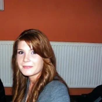 Profil de Ilyana, 21 ans, Pute à Ballainvilliers (Essonne)