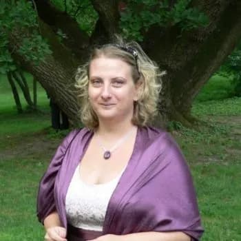 Profil de Malika, 33 ans, Pute à Euville (Meuse)