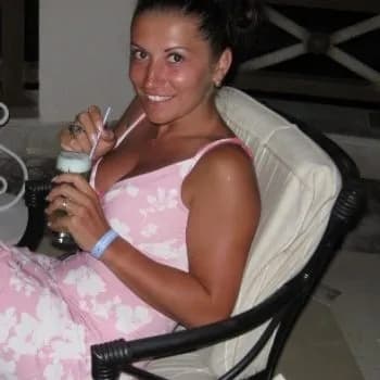 Profil de Laïla, 30 ans, Pute à Balaguères (Ariège)