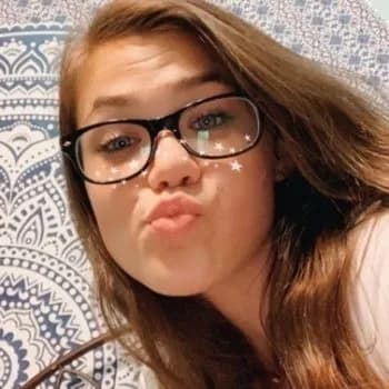 Profil de Rim, 18 ans, Pute à Dignac (Charente)