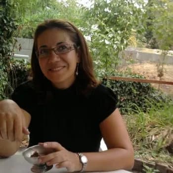 Youmna - Pute à Beaumont-en-Diois Profil de Youmna, 34 ans, Pute à Beaumont-en-Diois (Drôme)