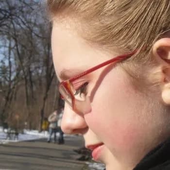 Profil de Hanaé, 20 ans, Pute à Erquy (Côtes-d'Armor)