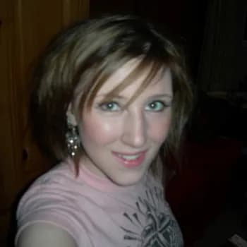 Profil de Louane, 20 ans, Pute à Balleroy-sur-Drôme (Calvados)