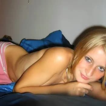 Irina - Pute à Buzignargues Profil de Irina, 20 ans, Pute à Buzignargues (Hérault)