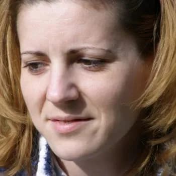 Afnane - Pute à Beaumont-lès-Valence Profil de Afnane, 26 ans, Pute à Beaumont-lès-Valence (Drôme)