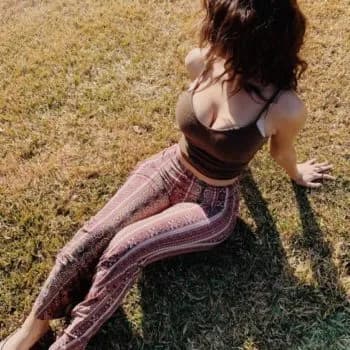 Erin - Pute à Bazoches-sur-Hoëne Profil de Erin, 33 ans, Pute à Bazoches-sur-Hoëne (Orne)