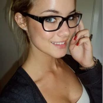 Leyla - Pute à Bayonville Profil de Leyla, 30 ans, Pute à Bayonville (Ardennes)