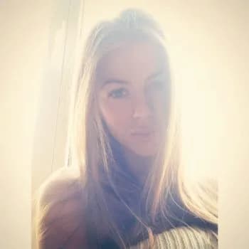 Mayline - Pute à Bazarnes Profil de Mayline, 24 ans, Pute à Bazarnes (Yonne)