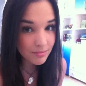 Taline - Pute à Bazougers Profil de Taline, 25 ans, Pute à Bazougers (Mayenne)