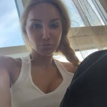 Livia - Pute à Beauclair Profil de Livia, 24 ans, Pute à Beauclair (Meuse)