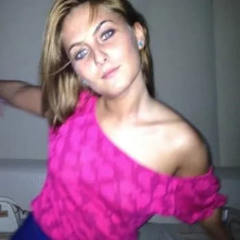 Elizabeth - Pute à Avessac Profil de Elizabeth, 22 ans, Pute à Avessac (Loire-Atlantique)