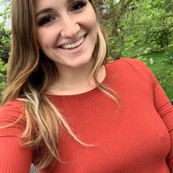 Safia - Pute à Aveize Profil de Safia, 23 ans, Pute à Aveize (Rhône)