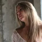 Flore - Pute à Charroux Profil de Flore, 32 ans, Pute à Charroux (Allier)